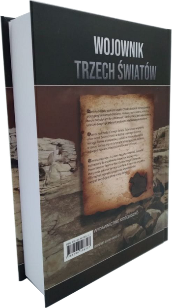 Wojownik trzech światów - Robert Kościuszko - Saga dla młodzieży - oprawa twarda