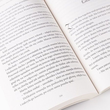 Miłość przychodzi łagodnie - Janette Oke - oprawa miękka